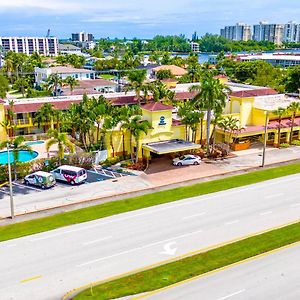 Oasis Boca Raton